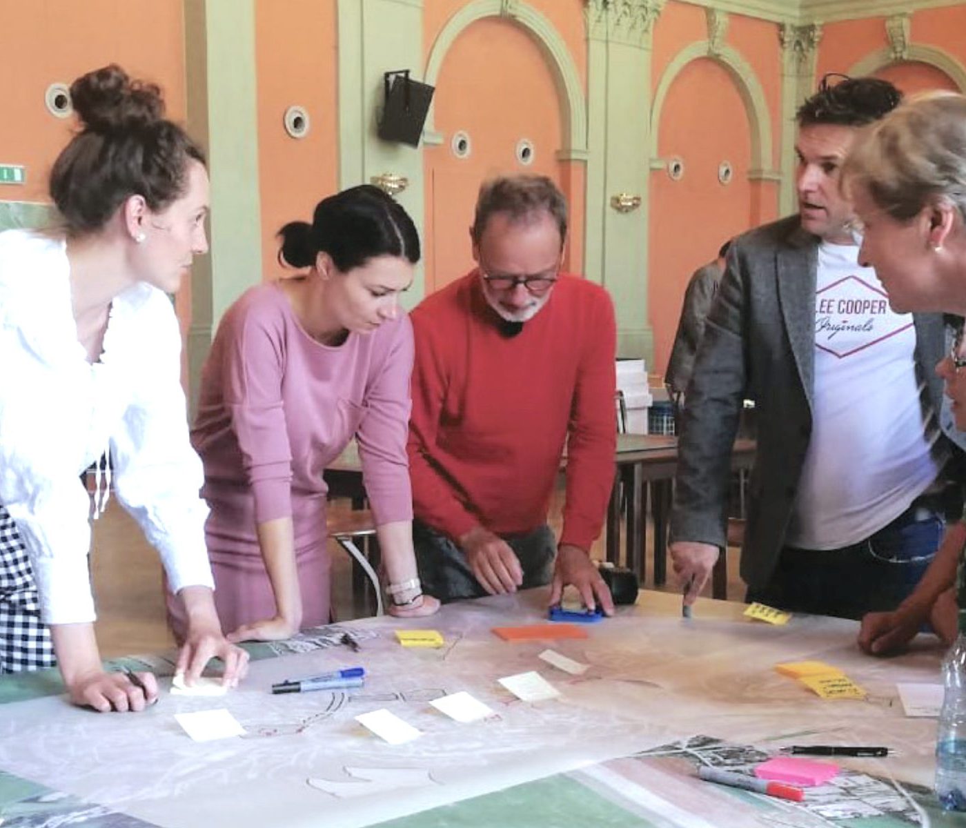 Bildschirmfoto 2025-05-15 um 16.34.50